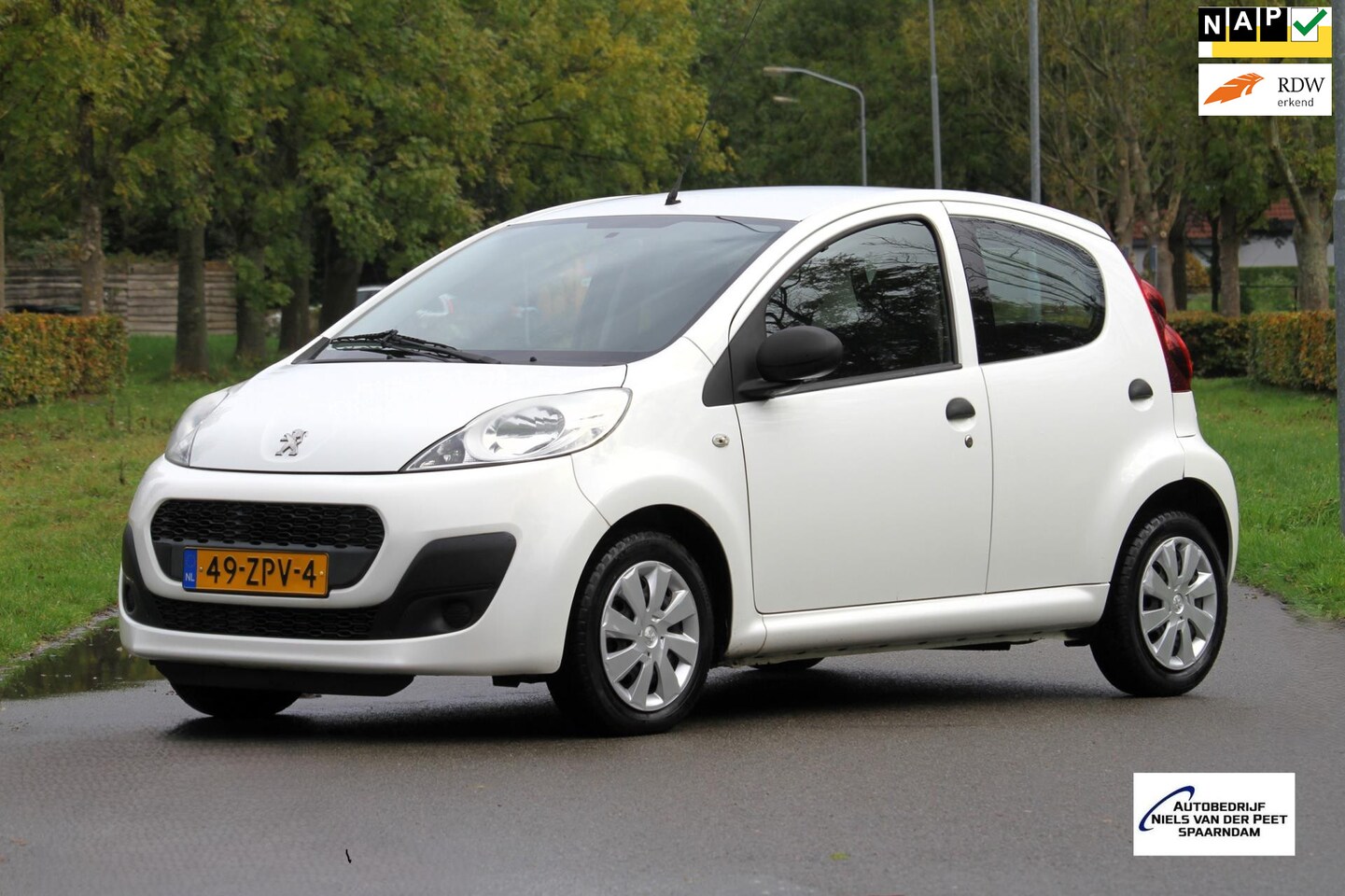 Peugeot 107 - 1.0 12V Access Accent 5 deurs / Van 1e eigenaar / Airco / Stuurbekrachtiging - AutoWereld.nl