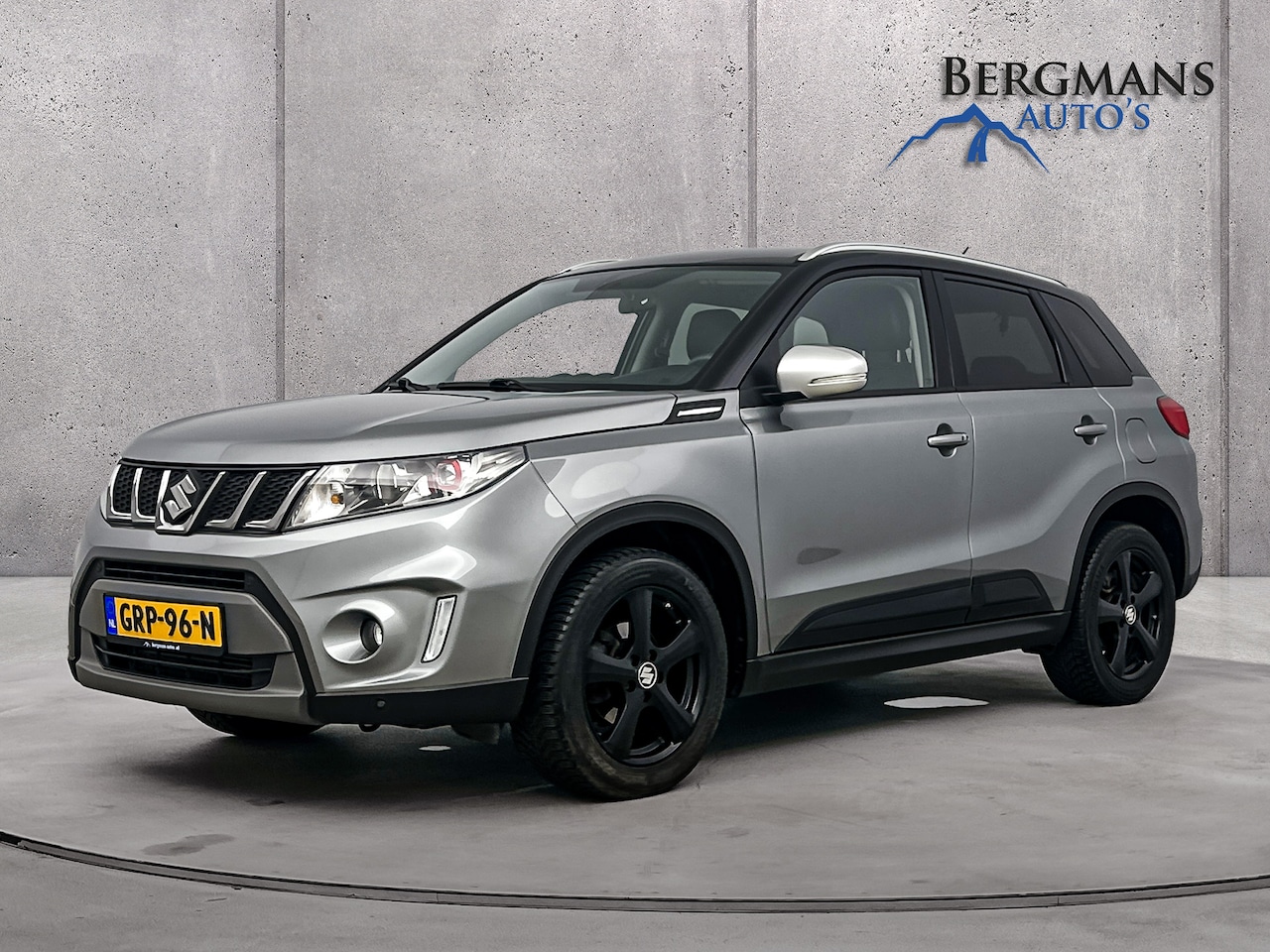 Suzuki Vitara - 1.4 S Allgrip // LEDER // TREKHAAK // 1e EIGENAAR // - AutoWereld.nl