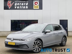 Volkswagen Golf - 1.5 TSI Life HARMAN/KARDON ADAPT.CRUISE CAMERA