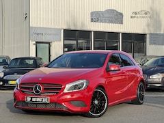 Mercedes-Benz A-klasse - 180 Edition Navigatie 4U3 18'' AMG VELGEN/STOELVERWARMING/NAVI/PDC/NL AUTO LAGE KM STAND