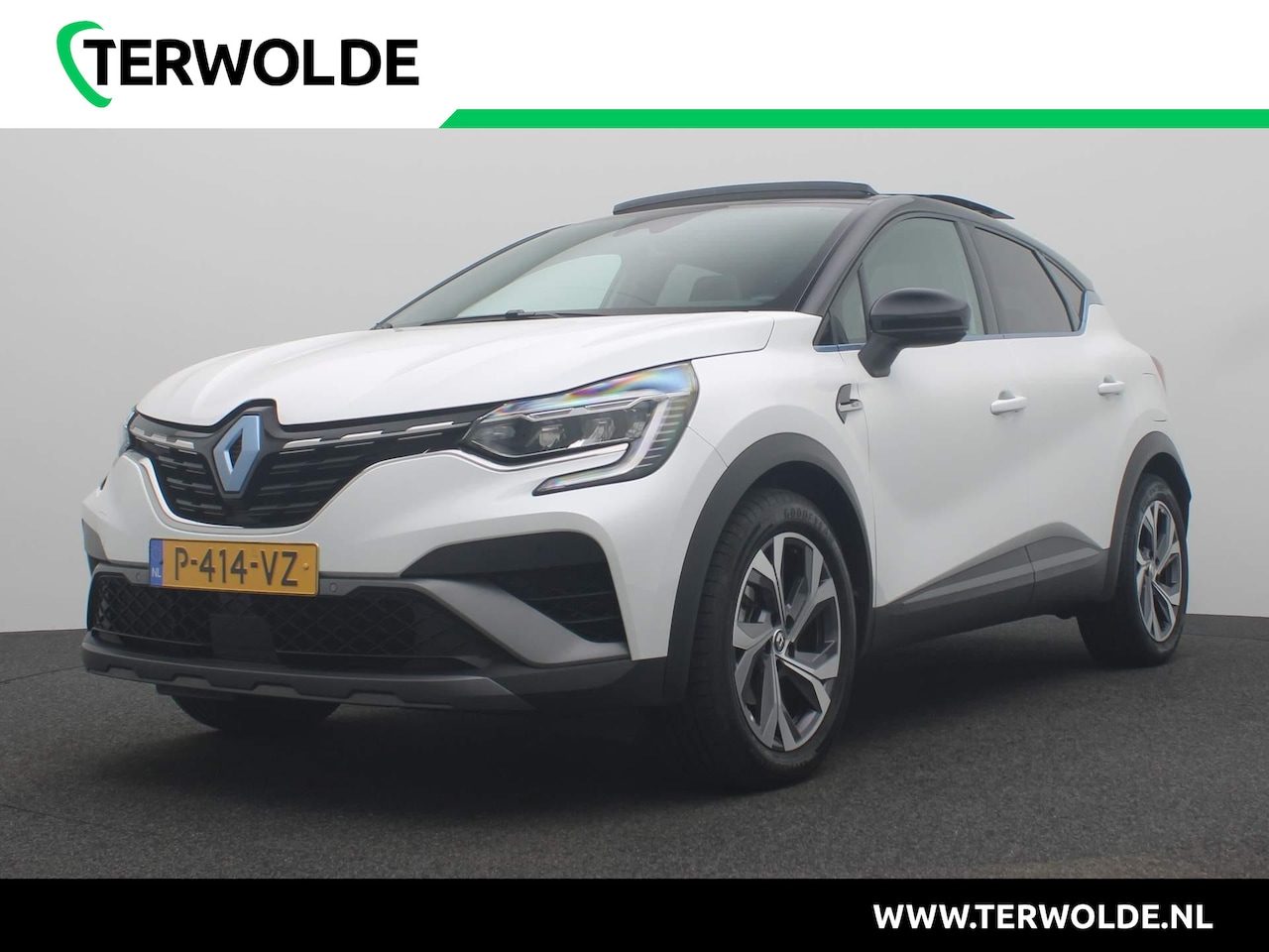 Renault Captur - 1.6 E-Tech Plug-in Hybrid 160 R.S. Line | Panoramadak | Adapt. Cruise | Parkeercamera | - AutoWereld.nl