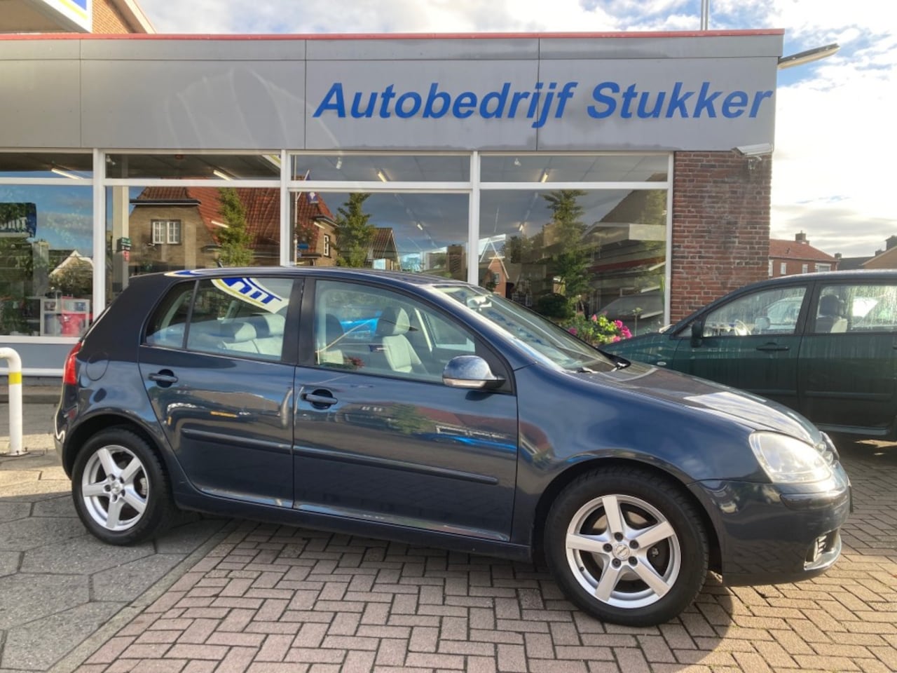 Volkswagen Golf - 1.6 75 KW 5 drs. Airco 2007 168584 km. - AutoWereld.nl