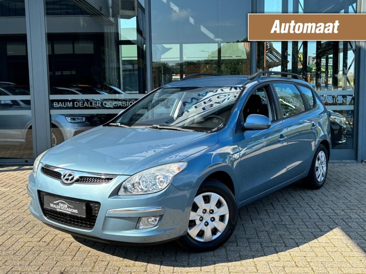 Hyundai i30 - 1.6I DYNAMIC AUTOMAAT NAVI AIRCO PDC - AutoWereld.nl