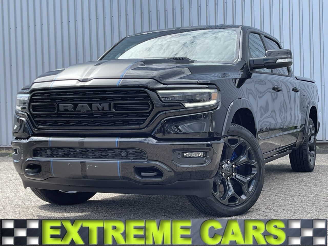 Dodge Ram Pick Up - 1500 4x4 Crew Cab Limited Black Pack - AutoWereld.nl