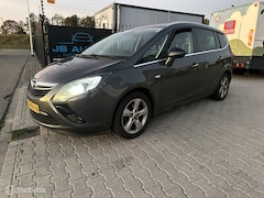 Opel Zafira Tourer - 2.0 CDTI Cosmo 7p