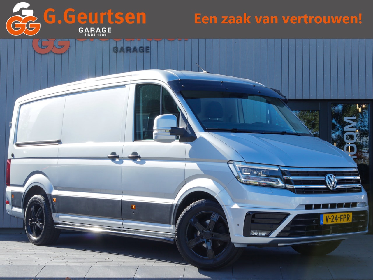 Volkswagen Crafter - 35 2.0 TDI L3H2 Comfortline 35 2.0 TDI L3H2 Comfortline, LED koplampen, PDC, Camera, Bijrijdersbank, - AutoWereld.nl