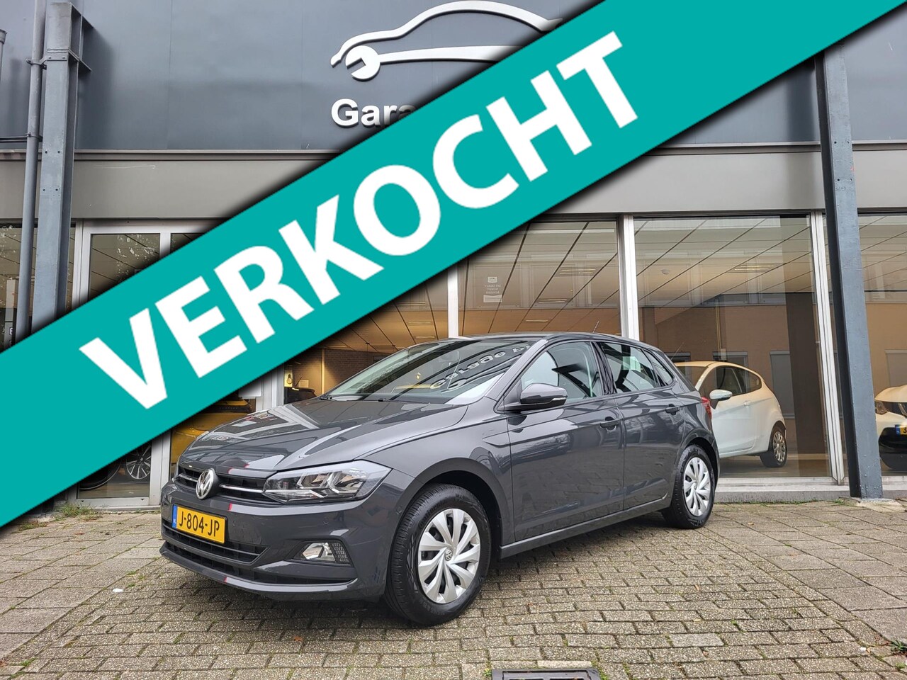 Volkswagen Polo - 1.0 MPI Comfortline | Lage KM-stand | Airco | Cruise Control - AutoWereld.nl