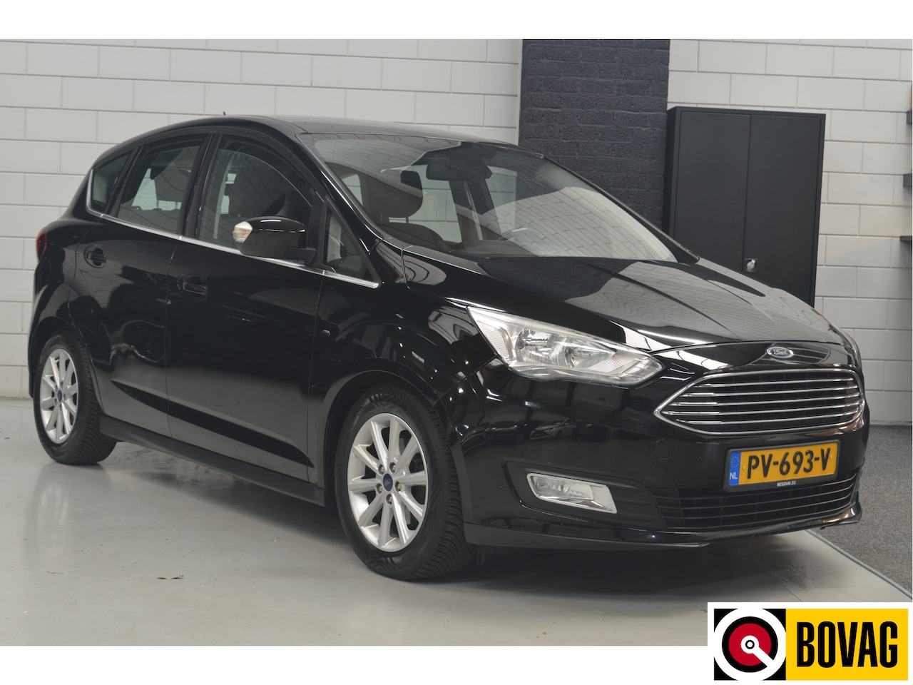 Ford C-Max - 1.0 Titanium // CLIMA // CRUISE // TREKHAAK // 125 PK // - AutoWereld.nl