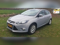 Ford Focus - 1.6 TI-VCT Titanium SUPER MOOIE AUTO DEALER ONDER HOUDEN ALLE INRUIL MOGELIJK