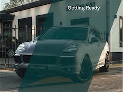 Porsche Cayenne - 3.0 S E-Hybrid | Carbon | Bose | Sportstoelen | Sport-Design