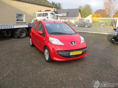 Peugeot 107 - 1.0-12V XS 5DRS NAP