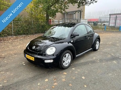 Volkswagen New Beetle - 2.0 Highline