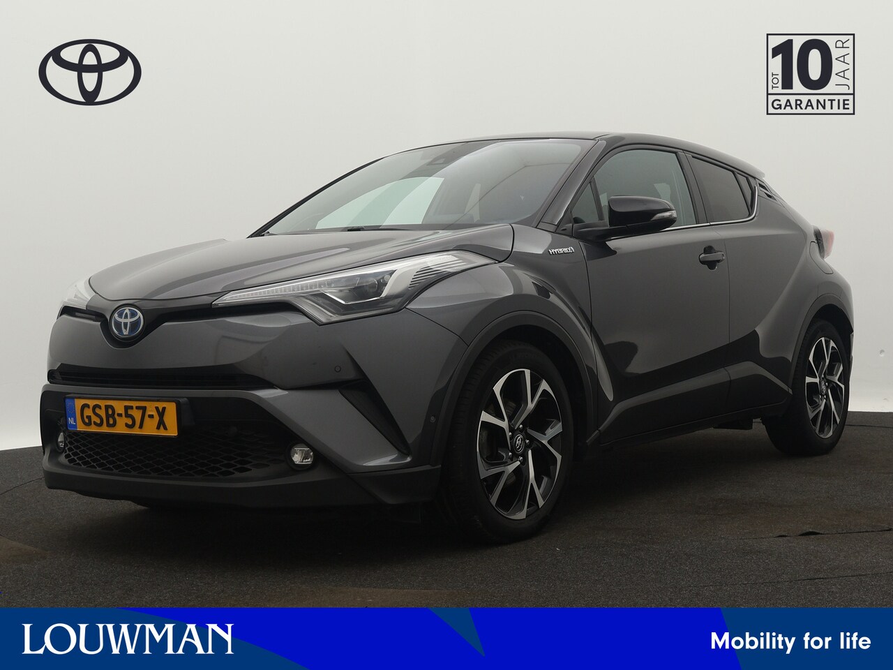 Toyota C-HR - 1.8 Hybrid Bi-tone Plus Limited | Navigatie | Camera | LM velgen | Climate Control | Leder - AutoWereld.nl