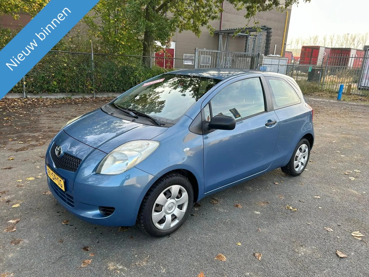 Toyota Yaris - 1.0 VVT-i Terra 1.0 VVTi Terra - AutoWereld.nl