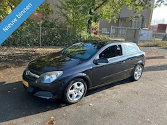 Opel Astra GTC - 1.4 Business