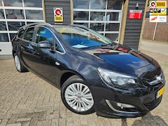 Opel Astra Sports Tourer - 1.4 Turbo Design Edition, automaat, lage km, trekhaak