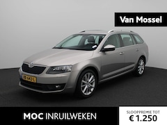 Skoda Octavia Combi - 1.2 TSI Greentech Elegance Businessline | Parkeersensoren achter | Half leder | Stoelverwa