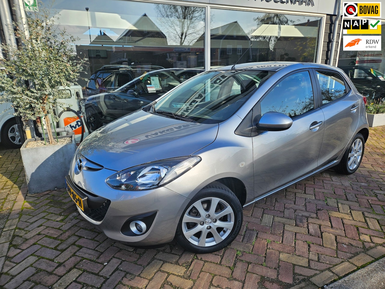 Mazda 2 - 1.3 TS 1.3 TS,nette auto,lage km - AutoWereld.nl