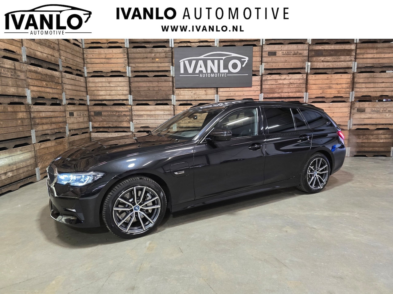 BMW 3-serie Touring - 330e xDrive Business Edition Plus M Onderstel Laser LED HUD LM - AutoWereld.nl