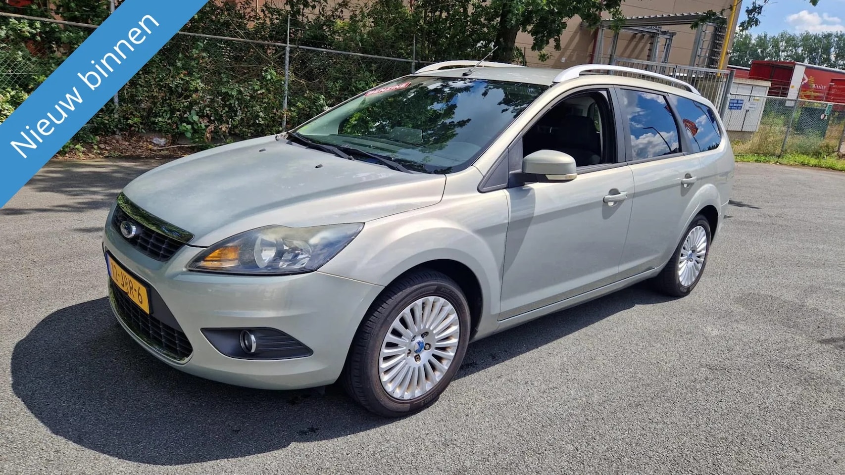 Ford Focus Wagon - 1.8 Titanium Flexi Fuel 1.8 Titanium Flexi Fuel - AutoWereld.nl