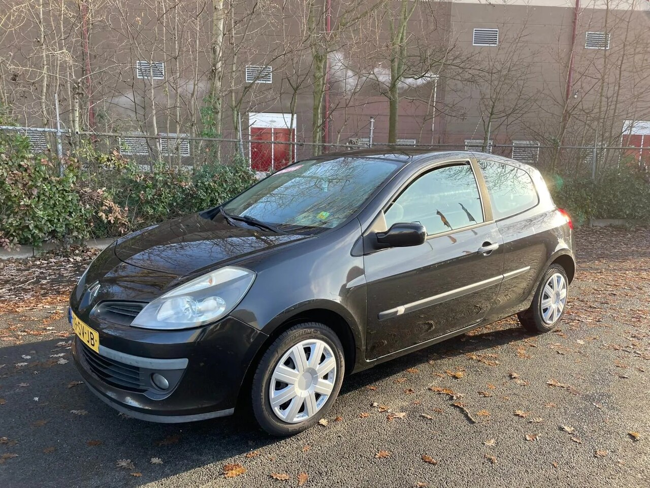 Renault Clio - 1.2 16V 75 Team Spirit - AutoWereld.nl