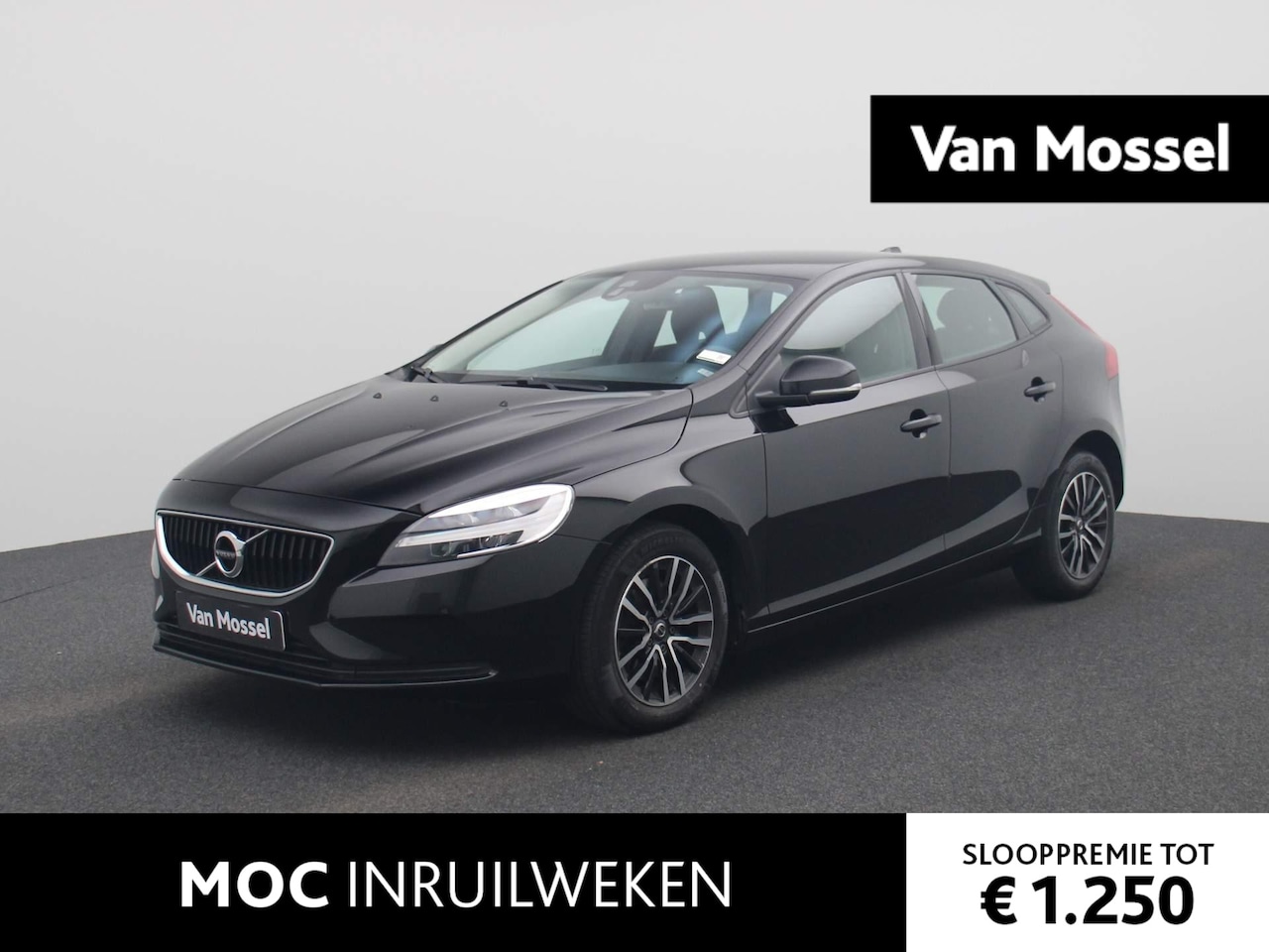 Volvo V40 - 2.0 T2 Momentum | Navigatie | Airco | Cruise-Control | Parkeersensoren | - AutoWereld.nl