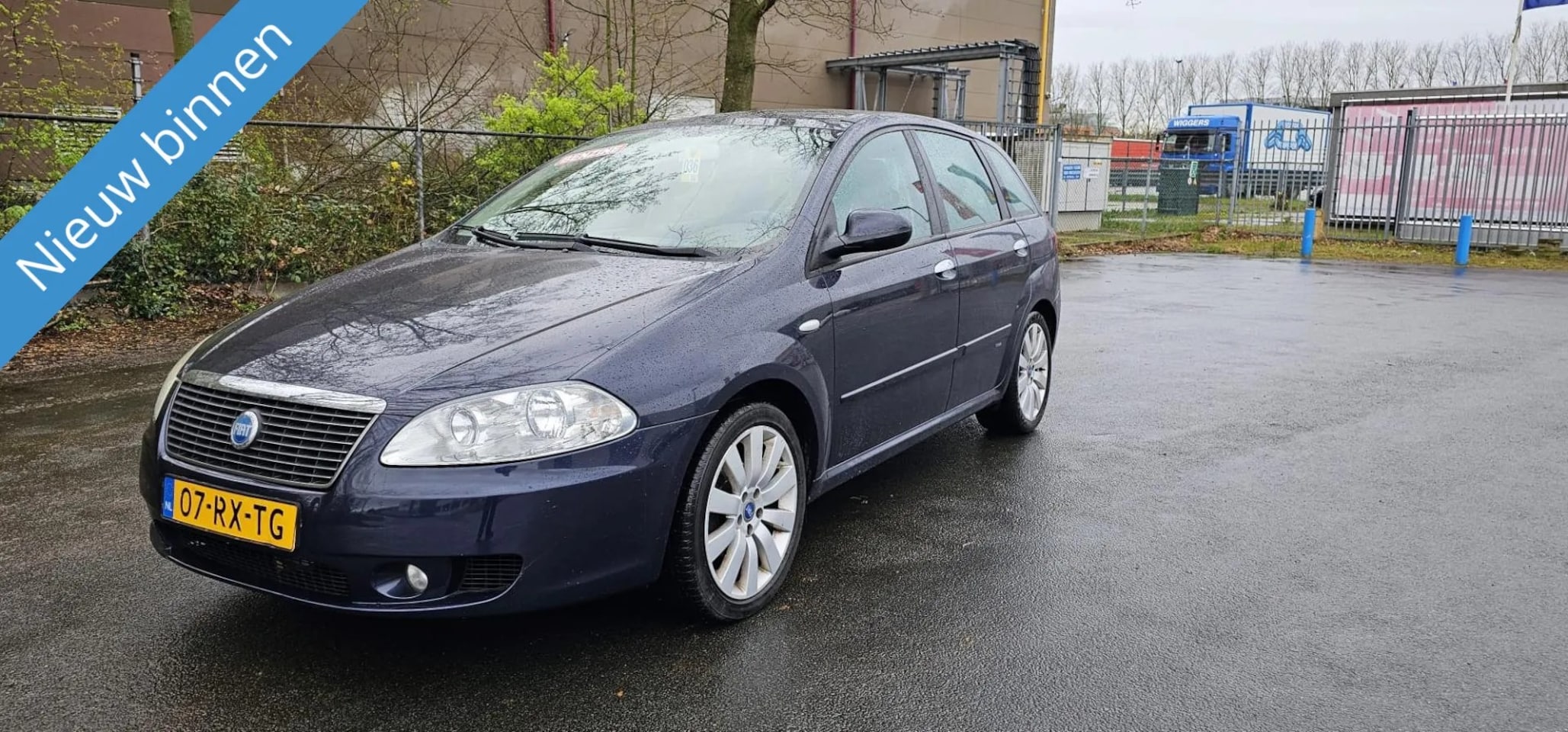 Fiat Croma - 2.2-16V Emotion 2.2-16V Emotion - AutoWereld.nl