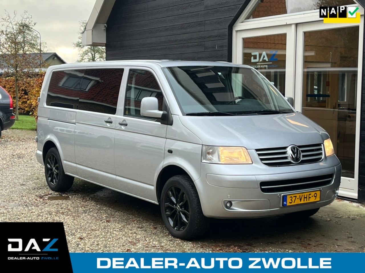 Volkswagen Transporter - 2.5 TDI 340 4Motion Comfortline DC Aut/Airco/Navi/Dak/Youngtimer! - AutoWereld.nl