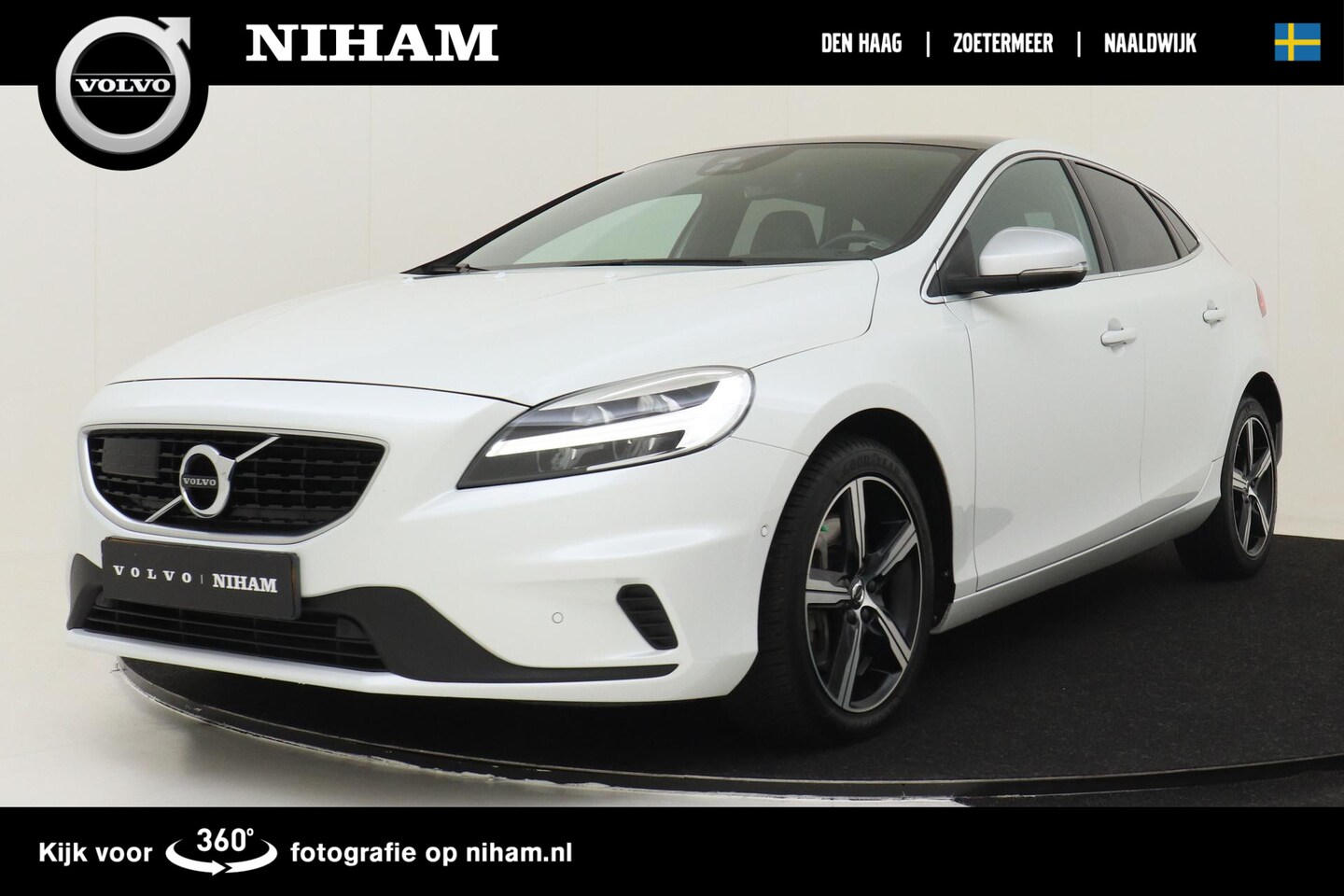 Volvo V40 - 1.5 T3 Polar+ Sport - AutoWereld.nl