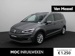 Volkswagen Touran - 1.0 TSI Highline 7p | Schuif-Kanteldak | 7 Personen | Parkeersensoren | Cruise Control | E