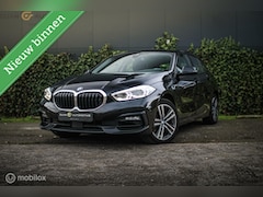 BMW 1-serie - | Carplay | Dealer auto | Led | Sport line |