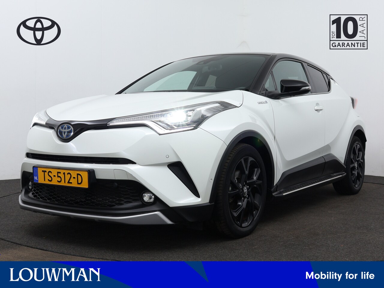 Toyota C-HR - 1.8 Hybrid Bi-Tone | Navigatie | Camera | Climate Control | Parkeersensoren | Stoel en stu - AutoWereld.nl