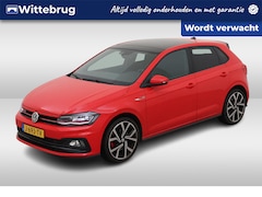 Volkswagen Polo - 2.0 TSI 200PK GTI / Panoramadak / Digitale Cockpit / Alarmsysteem / LED / 18" LMV / Parkee