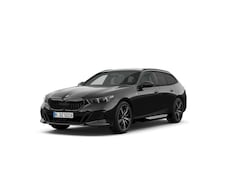 BMW 5-serie Touring - 520i | M Sportpakket Pro | Travel Pack | Comfort Pack