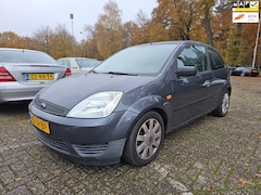 Ford Fiesta - 1.3 Ambiente *apk:04-2025