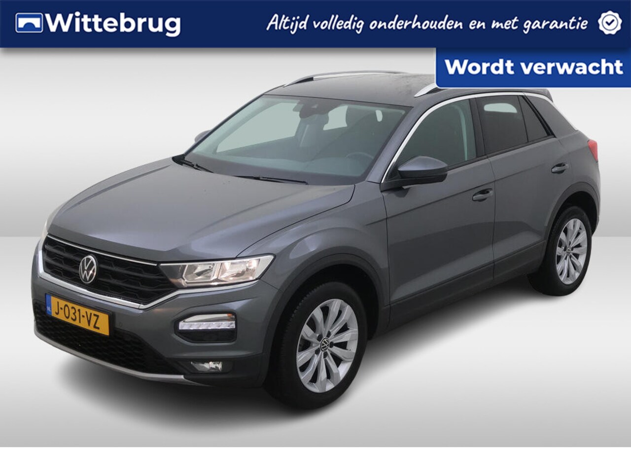 Volkswagen T-Roc - 1.0 TSI 115pk Style Business Navigatie / Climatronic / LM 17 inch / Parkeersensoren - AutoWereld.nl