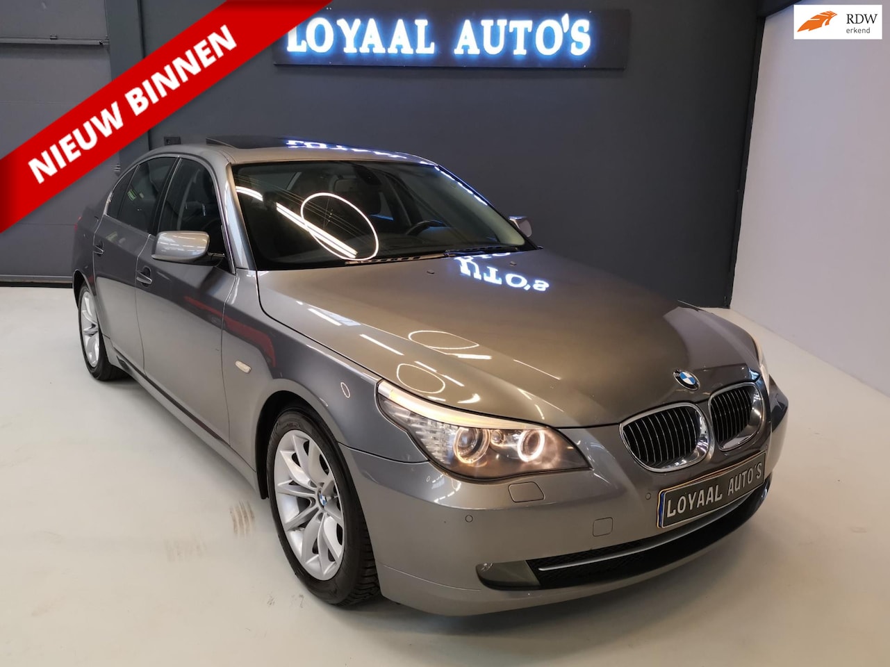 BMW 5-serie - 523i |AUT|NAVI|SCHUIF-DAK|PDC|AIRCO|CRUISE|XENON|APK. - AutoWereld.nl