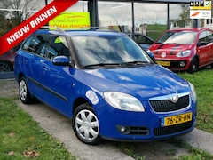 Skoda Fabia Combi - 1.4-16V Ambiente |AIRCO|CRUISE|ELEK.RAMEN|PDC|NAP|APK