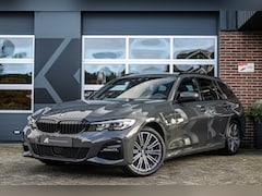 BMW 3-serie Touring - 330e M Sport | Shadow | HIFI | Trekhaak | Camera | Apple CarPlay |