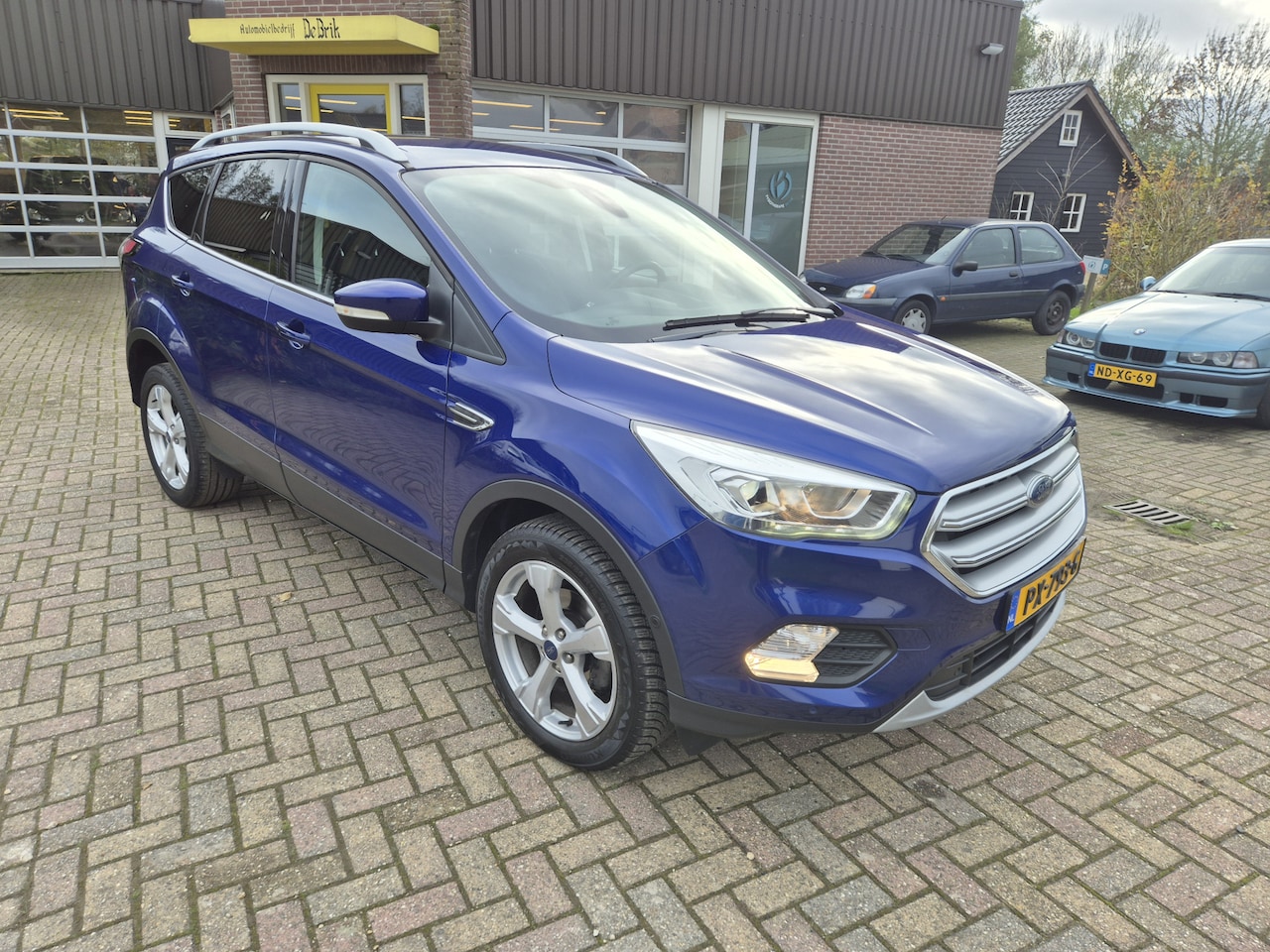 Ford Kuga - 1.5 EcoBoost Titanium 1.5 EcoBoost Titanium, Org NL, Camera, Trekhaak, Navigatie, Bluetooth! - AutoWereld.nl