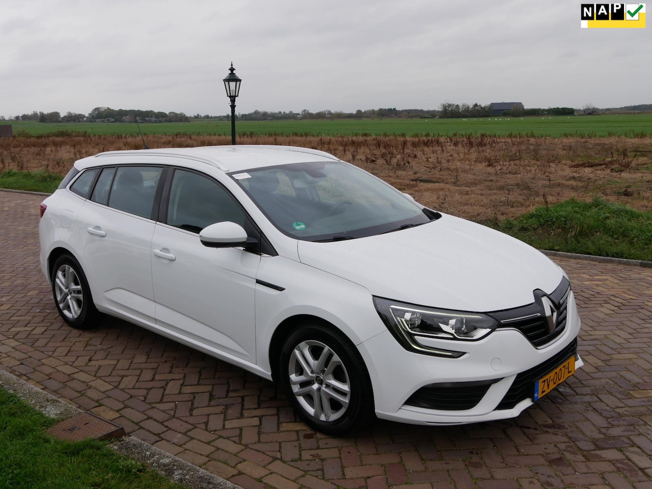 Renault Mégane Estate - 1.5 Blue dCi Zen AC NAVI ** 6499 NETTO ** - AutoWereld.nl