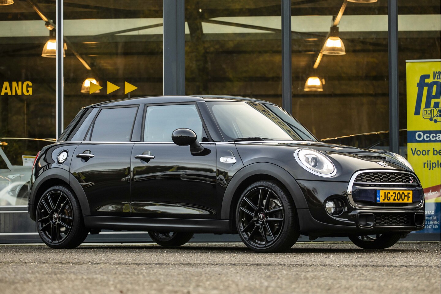 MINI Cooper S - Mini 2.0 Chili Serious Business - AutoWereld.nl