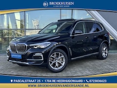 BMW X5 - XDrive45e High Executive X-line Plug -In Hybride 394pk Luchtvering / Panoramadak / 360 Cam