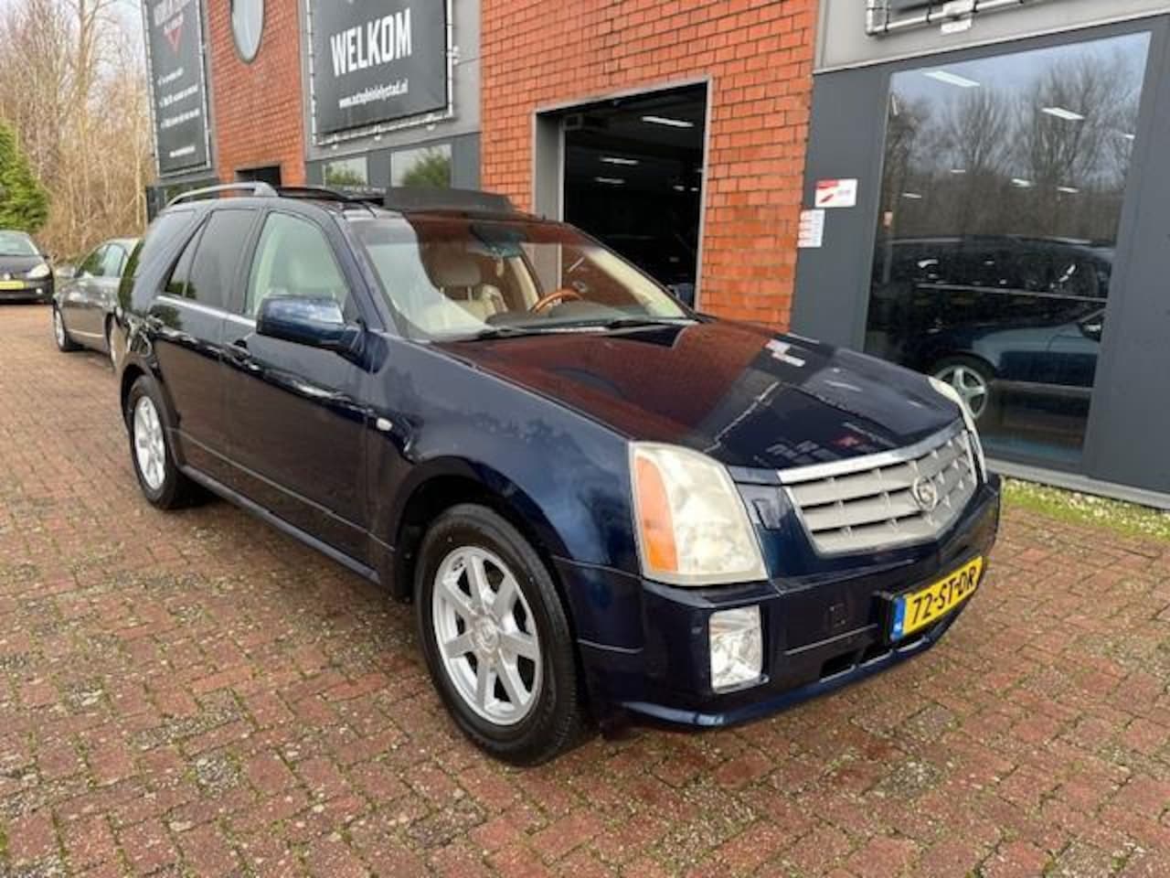 Cadillac SRX - 4.6 V8 AUT Sport Luxury, 7p - AutoWereld.nl