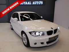 BMW 1-serie - 116i Business Line |NAVI|AIRCO|STOEL.VERW|ELEK.RAMEN|APK