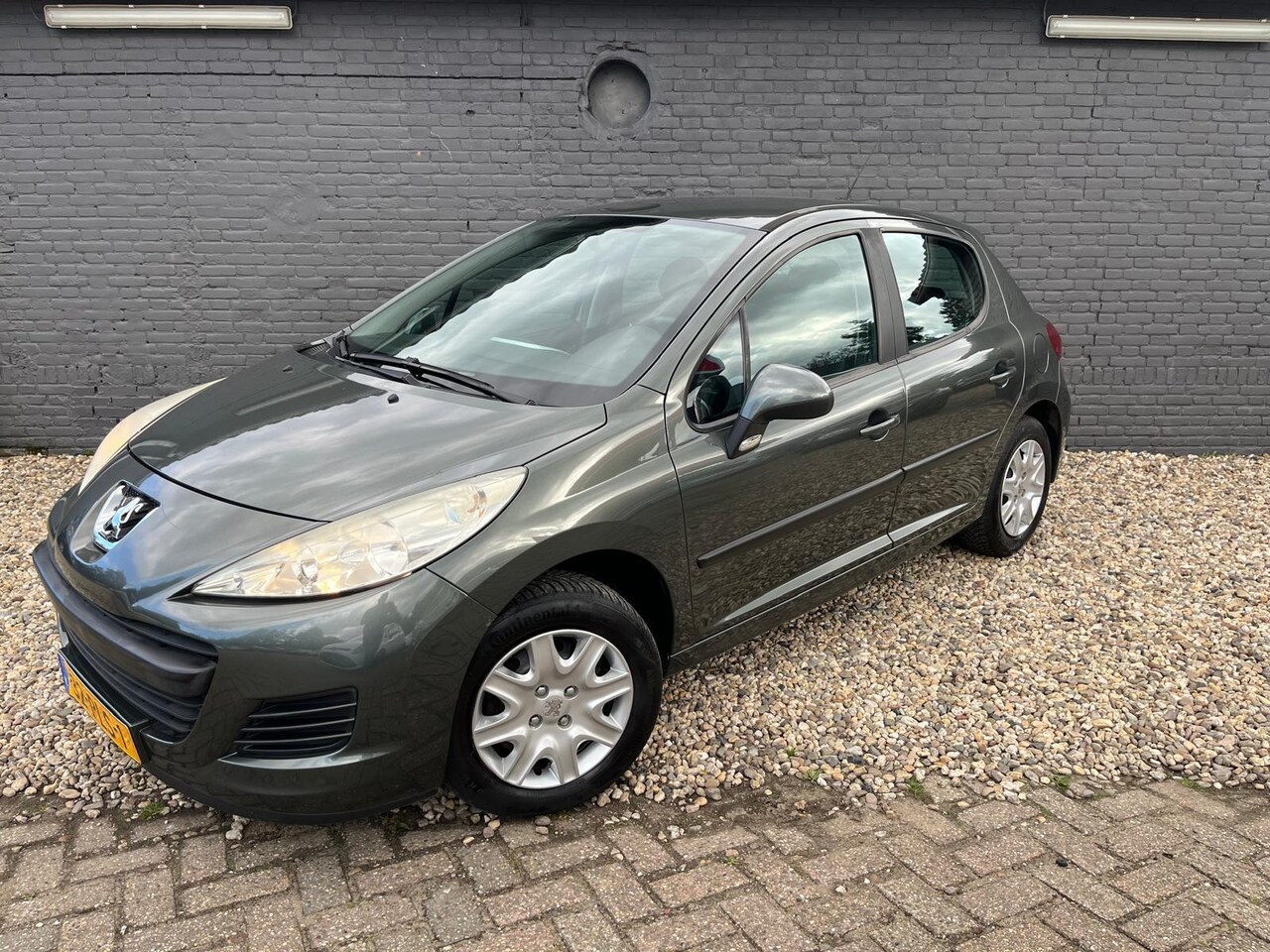 Peugeot 207 - 1.4 XR 1.4 XR - AutoWereld.nl