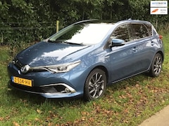 Toyota Auris - 1.8 Hybrid Executive, panoramadak/trekhaak, dealeronderhouden, in nieuwstaat