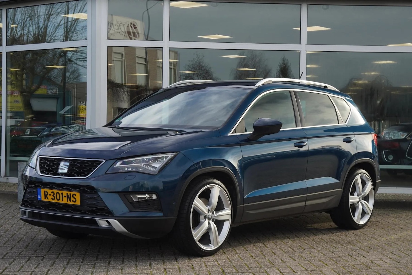 Seat Ateca - 1.4 TSI Xcellence VIRTUAL 20"E-TRON CARPLAY TREKHAAK - AutoWereld.nl