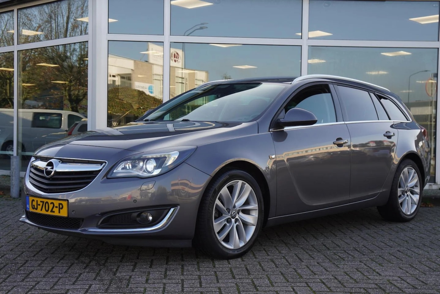 Opel Insignia Sports Tourer - SW 1.6 CDTI VIRTUAL CARPLAY LEDER XENON - AutoWereld.nl