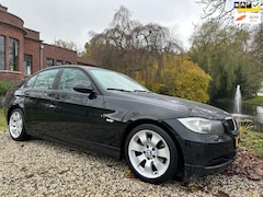 BMW 3-serie - 320d Business AIRCO/cruise/6-bak